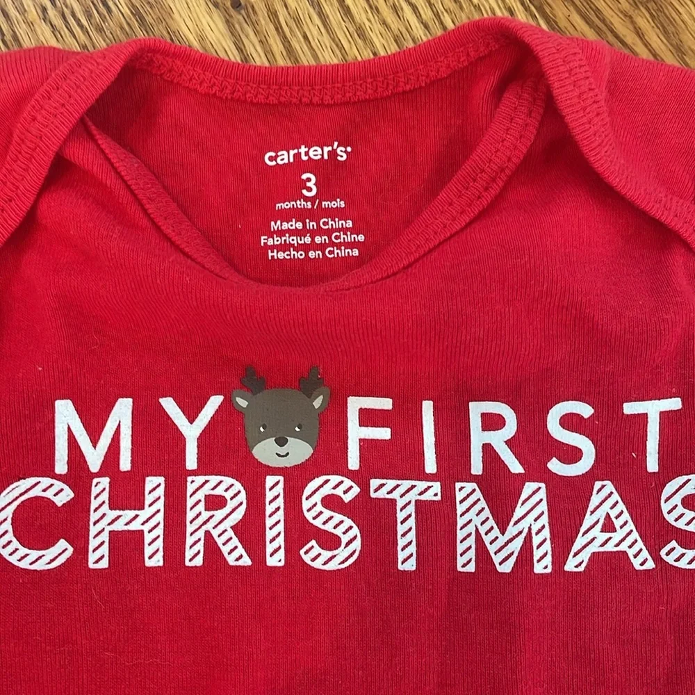 Carter’s My First Christmas Matching Set. Includes Shirt/Pants. Size 3 Months.